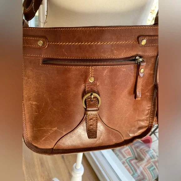 Diba True Leather Crossbody Bag - Picture 2 of 16